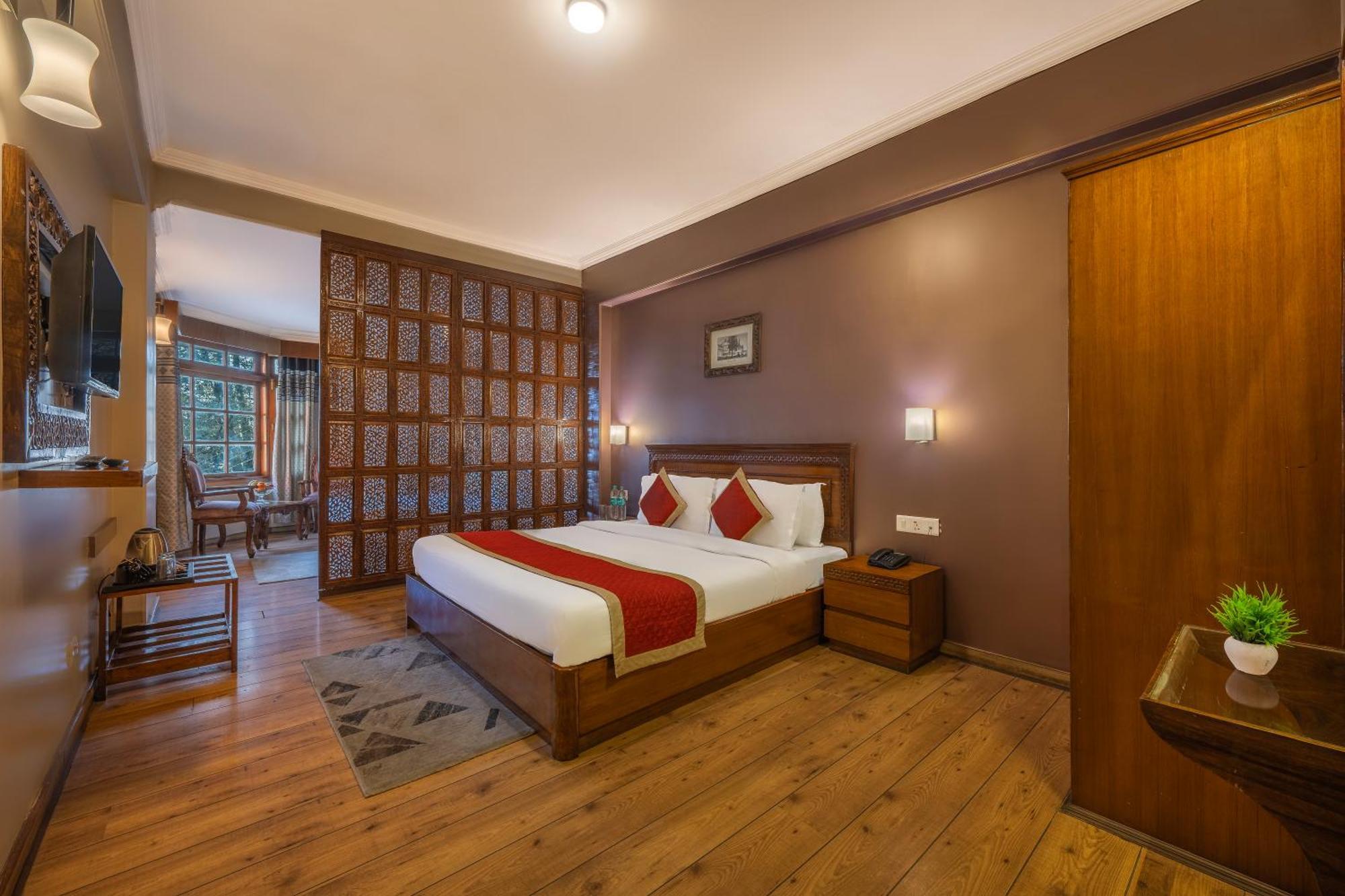 Wingait Inn - Hotel Near Mall Road Shimla Exterior foto